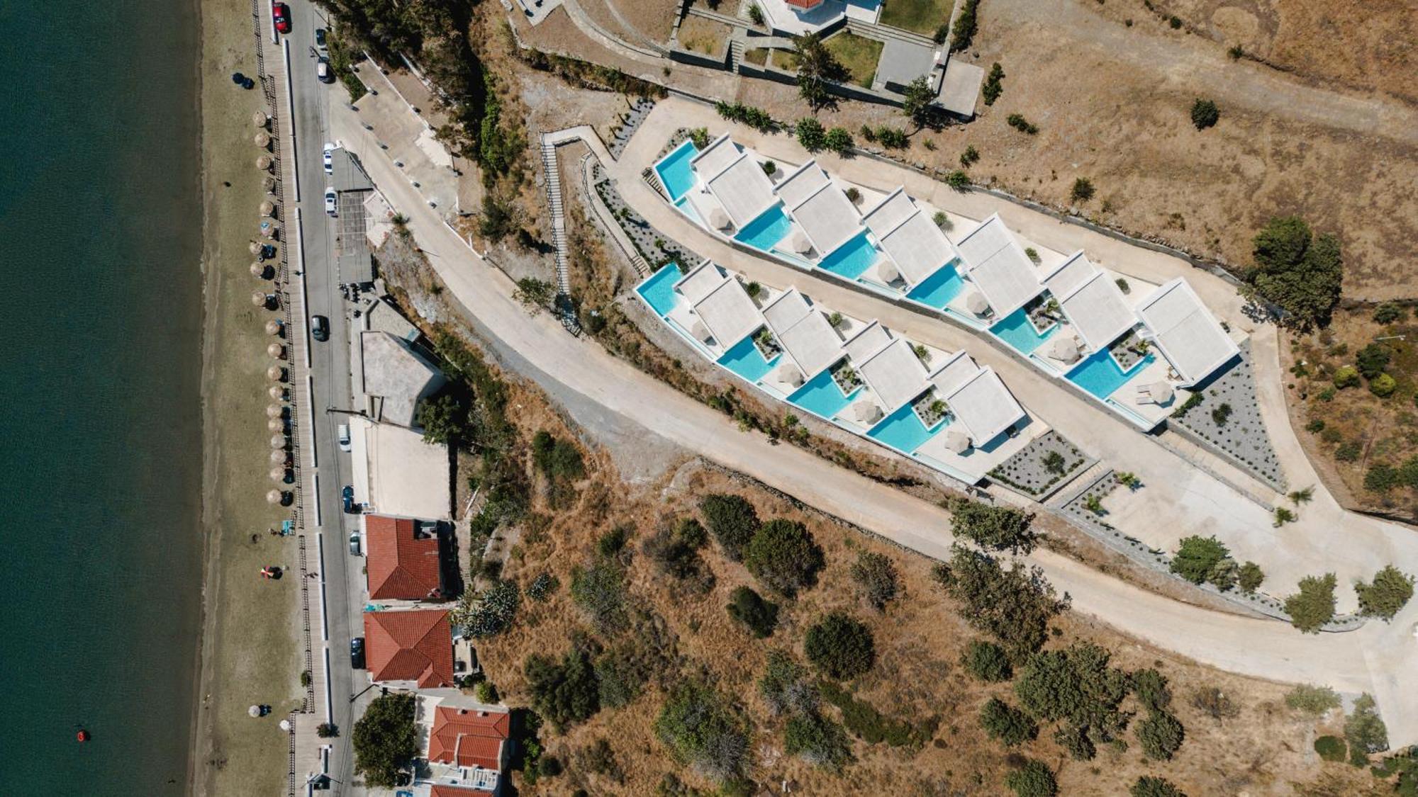 Golden Vista, Beachfront Suites By Explore Andros Exterior photo