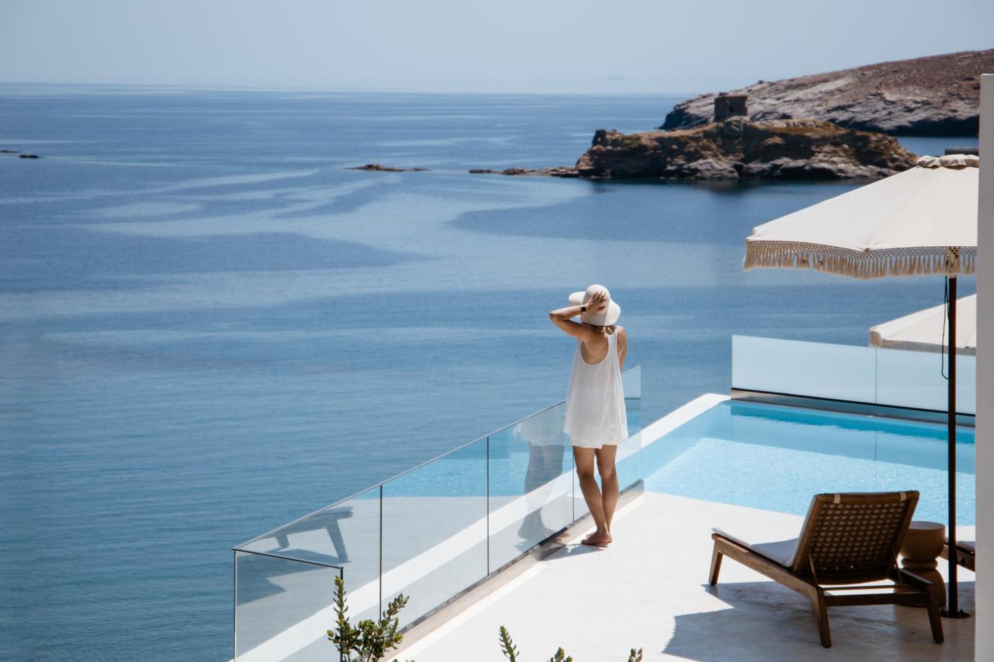 Golden Vista, Beachfront Suites By Explore Andros Exterior photo