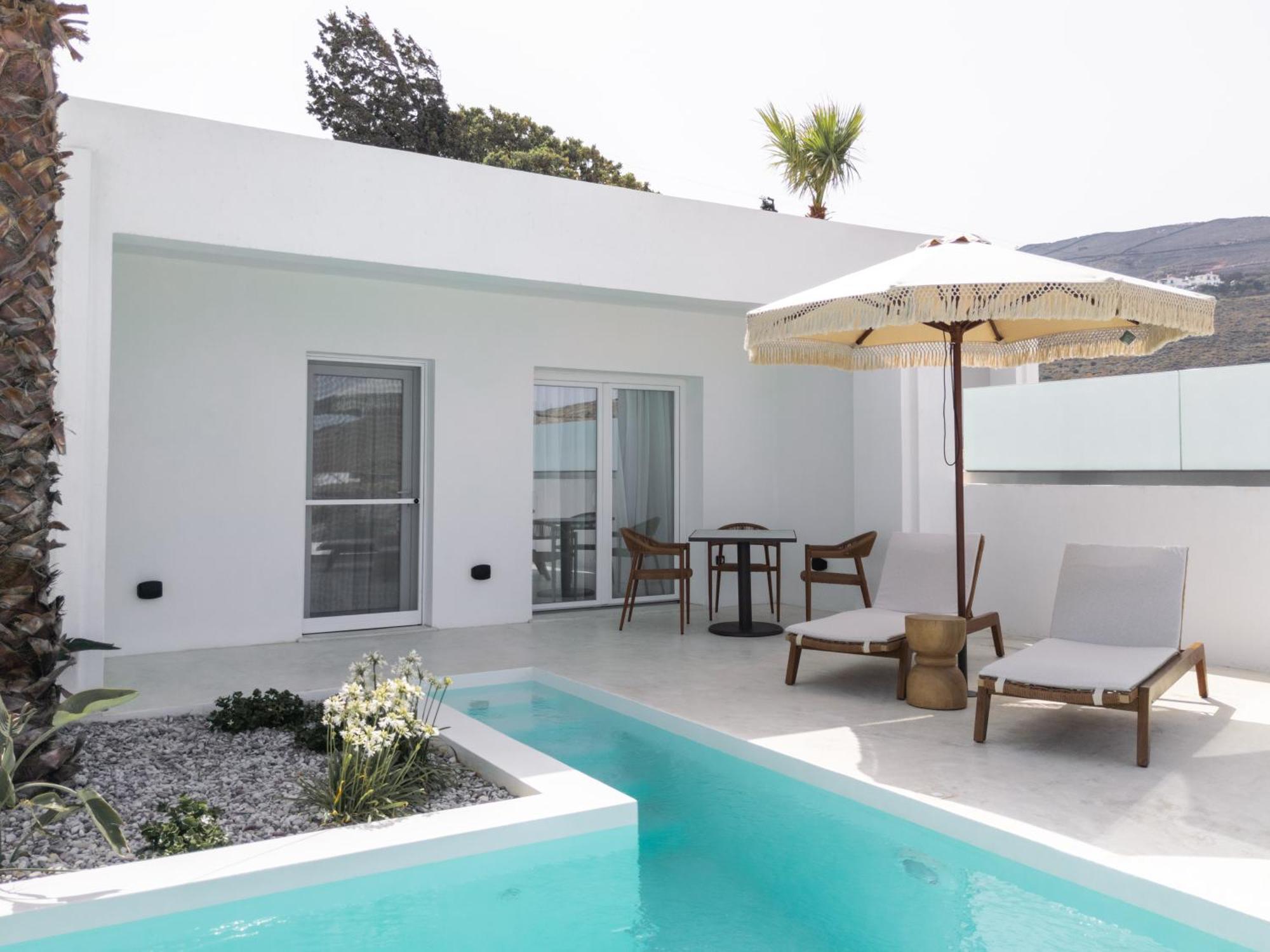 Golden Vista, Beachfront Suites By Explore Andros Exterior photo